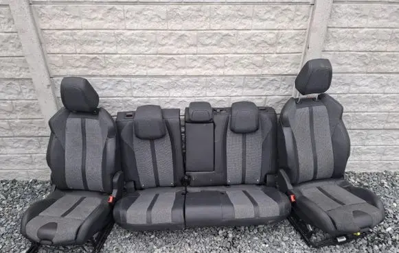 Peugeot 3008 II Seat set 