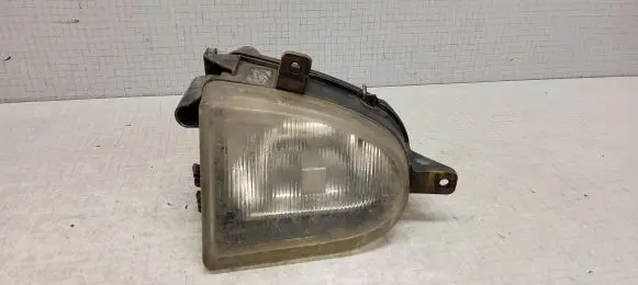 Seat Alhambra (Mk1) Front fog light E902003