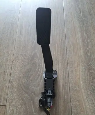 Ford Puma Accelerator throttle pedal H1BC9F836A1E