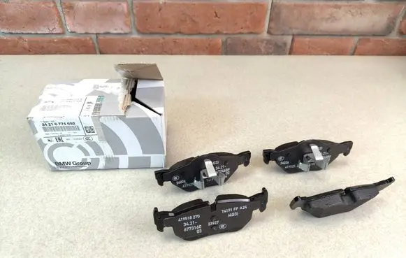 BMW 3 E90 E91 Brake pads (rear) 6774692 6773161 6767150