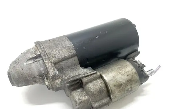 Mercedes-Benz A W169 Starter motor 1005821986