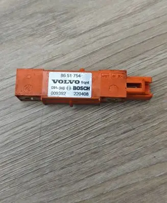 Volvo XC90 Airbag deployment crash/impact sensor 8651754 009392 220408