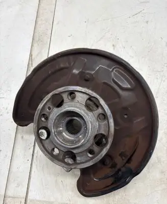 Mercedes-Benz GLC X253 C253 Rear wheel hub