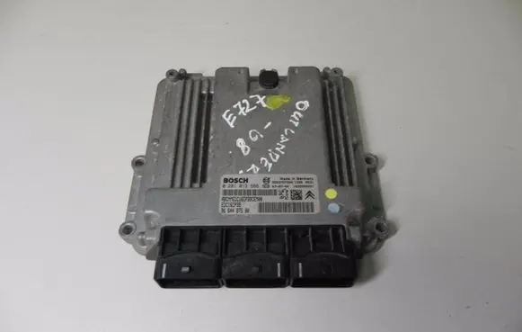 Mitsubishi Outlander Engine control unit/module 9663757980