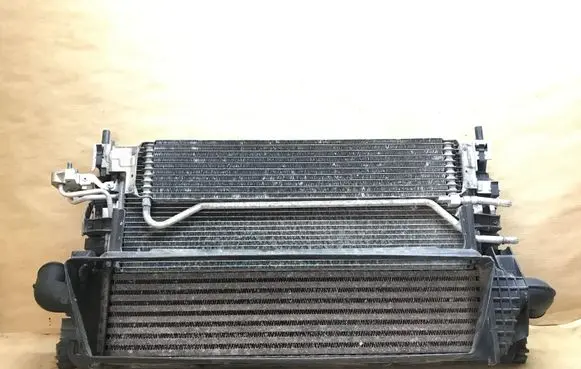 Volvo C70 Radiator set 31356000 3M5H8005TL 4N5H9L440VF