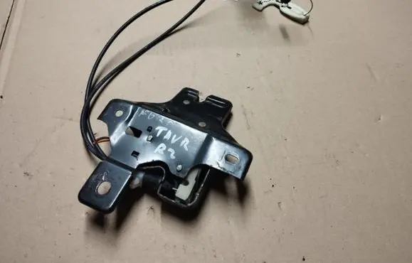 Ford Taurus Tailgate/trunk/boot lock/catch/latch