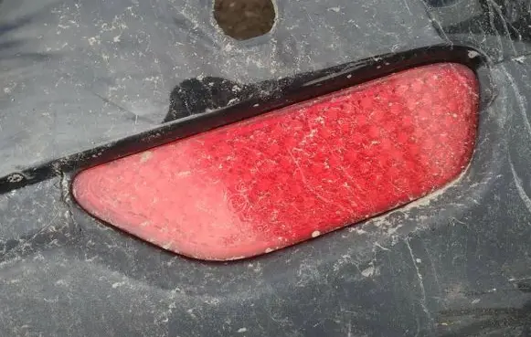 Chevrolet Captiva Rear tail light reflector