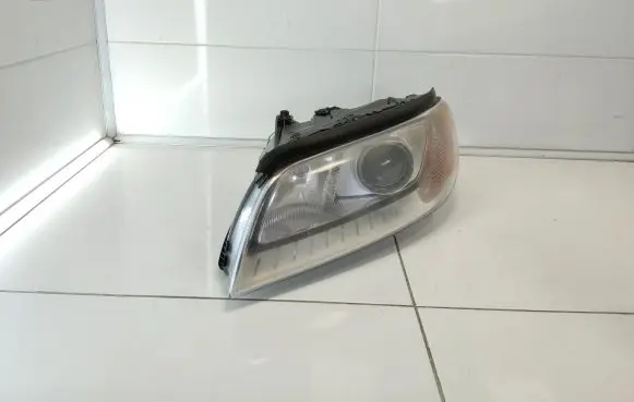 Volvo S80 Headlight/headlamp 31214347