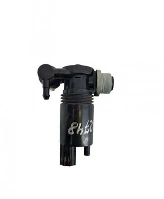 Ford Fiesta Windscreen/windshield washer pump 8A6117K624AA