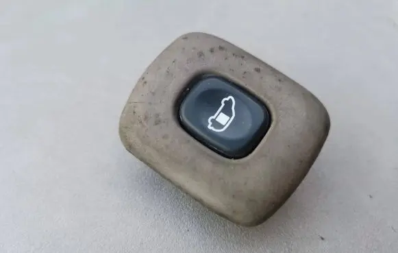 Chrysler Voyager Electric sliding door switch 0SE501L5AB