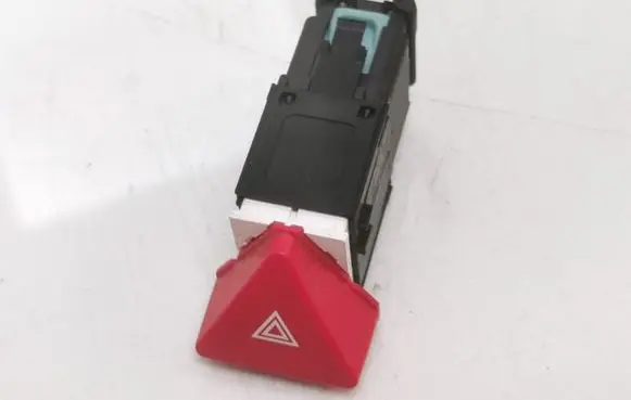 Volkswagen Touran I Hazard light switch 1T0953509