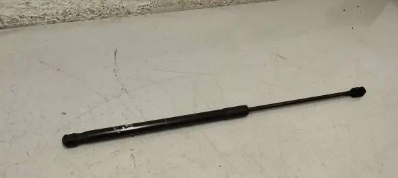 Audi A3 S3 8V Tailgate/trunk strut/damper 8v3827552