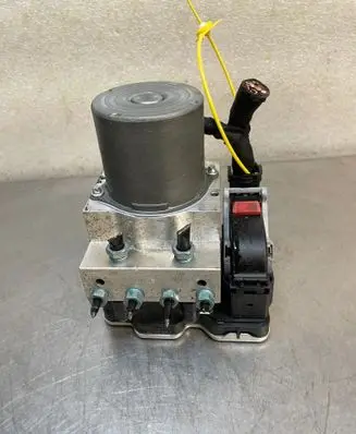 Audi Q5 SQ5 Master brake cylinder 