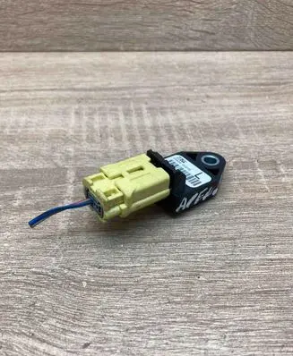 Toyota Avensis T250 Airbag deployment crash/impact sensor 8983405010