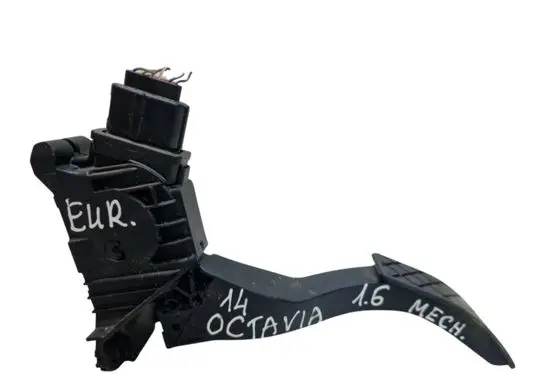 Skoda Octavia Mk3 (5E) Accelerator throttle pedal 5Q1721503F