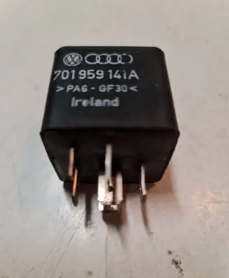 Audi A6 S6 C6 4F Other relay 701959141A 899581