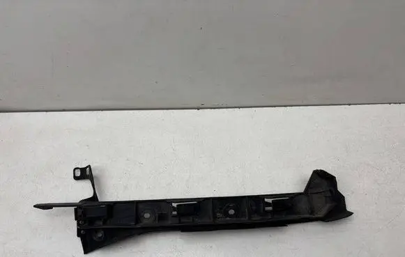 Porsche Cayenne (9PA) Front bumper mounting bracket 7L5807184R