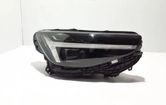 Volvo XC40 Headlight/headlamp 32133832