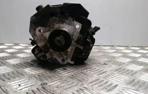 Volvo S60 Fuel injection high pressure pump 0445010043