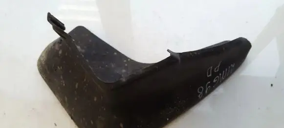 Mitsubishi Galant Front mudguard XR214162