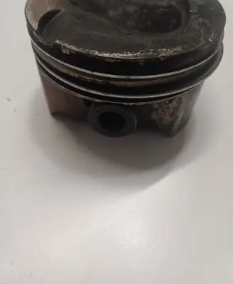 Mercedes-Benz E W212 Piston 0821RA