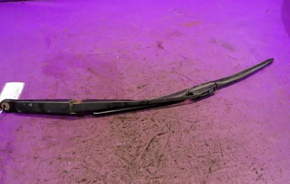 Fiat Punto (188) Front wiper blade arm 7352785960
