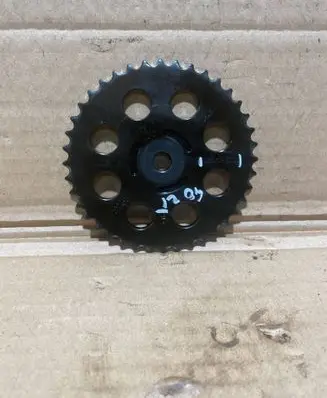 Volkswagen Polo IV 9N3 Crankshaft gear 03D109571L