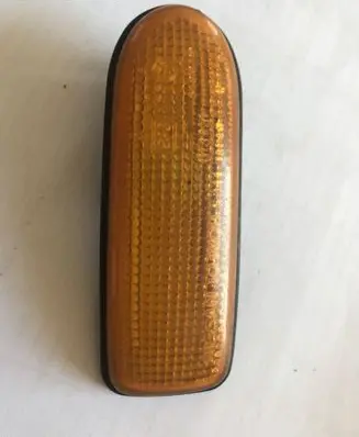 Nissan Sunny Front fender indicator light 013451