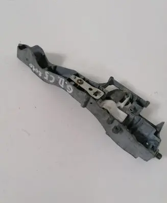 Rear door exterior handle/bracket