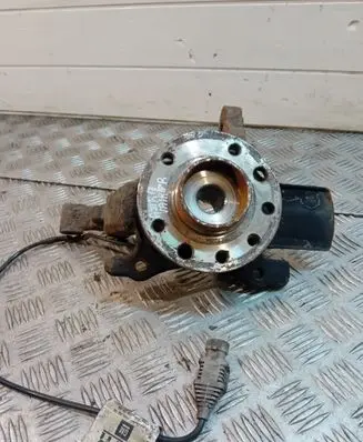Opel Astra H Front wheel bearing hub 