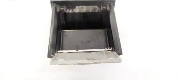 Car ashtray