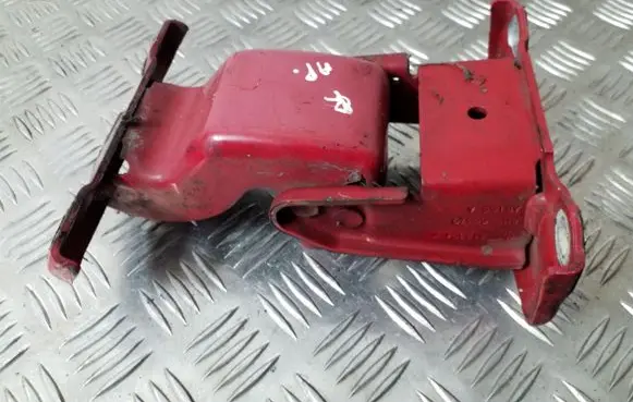 Opel Vivaro Loading door lower hinge 312304K