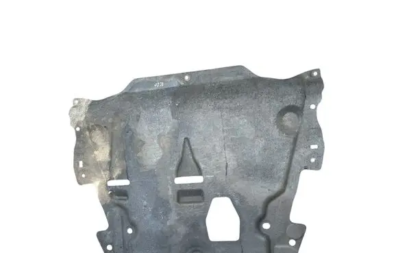 Volvo XC60 Engine splash shield/under tray AG9N6P013DB