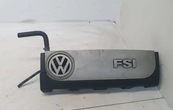 Volkswagen PASSAT B6 Engine cover (trim) 06F129208C