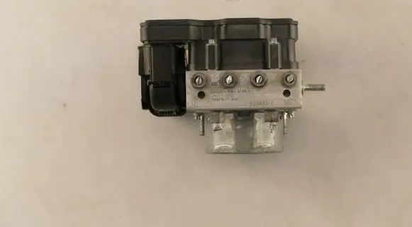Dacia Sandero ABS Pump 476603249R