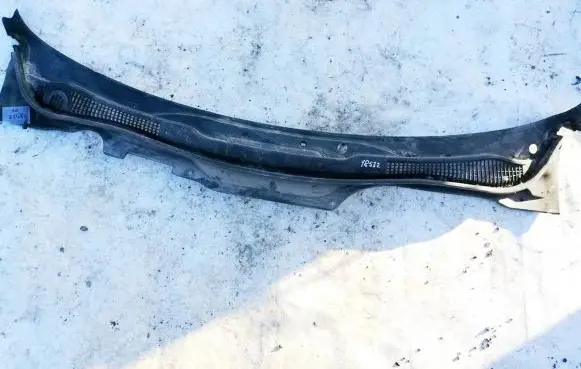 Volvo C30 Wiper trim 30745377