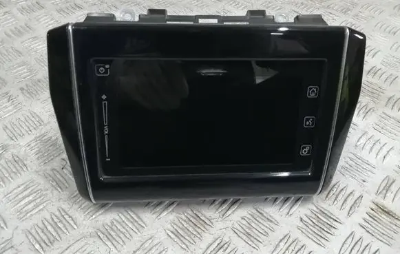 Suzuki Swift III Radio/CD/DVD/GPS head unit 3992052R04 7505002004 5221611