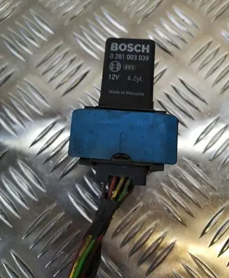 Fiat Ducato Glow plug pre-heat relay 0281003039