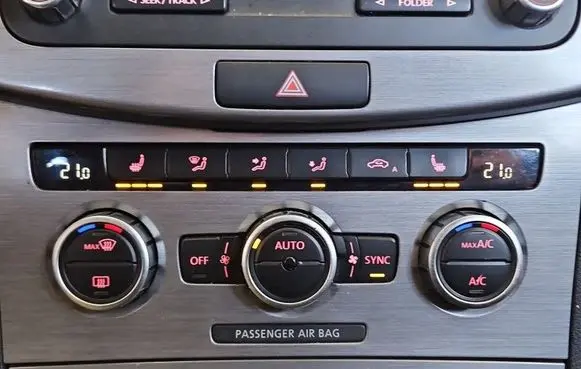 Volkswagen PASSAT B7 Climate control/heater control trim 3AA907044AG IMPRK1578819