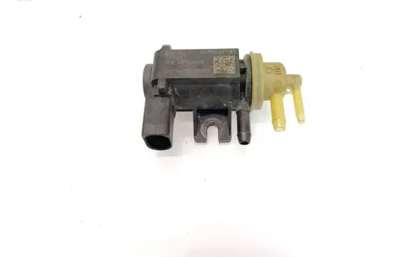 Volkswagen Caddy Turbo solenoid valve 1K0906627B 34011464A
