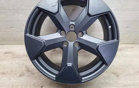Volvo EX30 R19 alloy rim 80034852