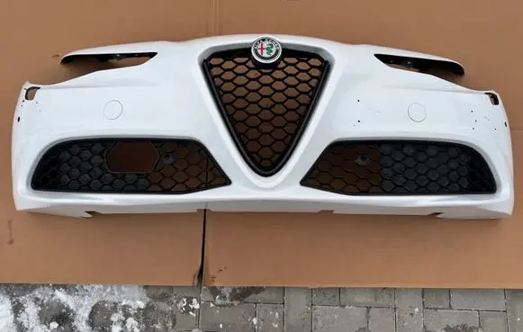 Alfa Romeo Giulia Front bumper 50556562