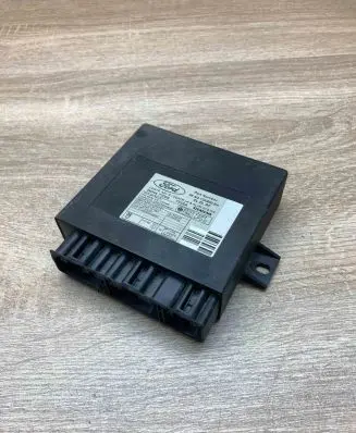Ford Focus Comfort/convenience module 98AG15K600EA 5WK47220A