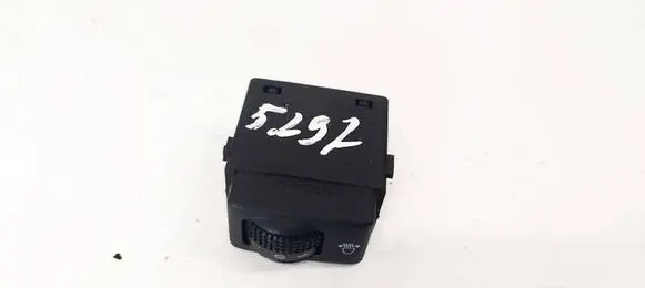 Nissan Qashqai+2 Headlight level height control switch 25190BR00D