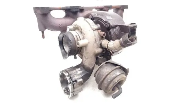 Audi A3 S3 8P Turbo 03G253014F