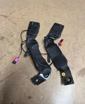 Opel Meriva B Third row seat belt 13285844 13307297 1716862
