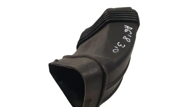 Audi A6 S6 C6 4F Air intake duct part 4F0129739B