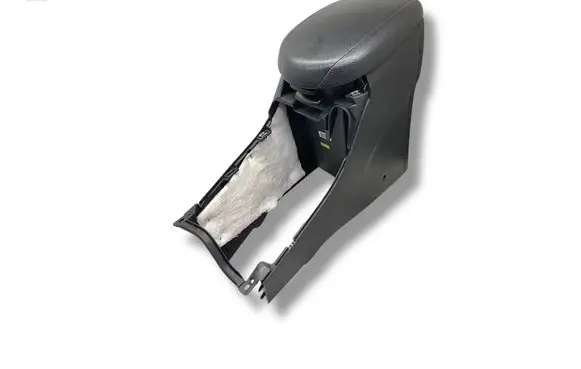 Hyundai Veloster Armrest 