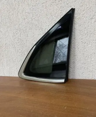 Hyundai Tucson TL Rear side window 43R00392 E486