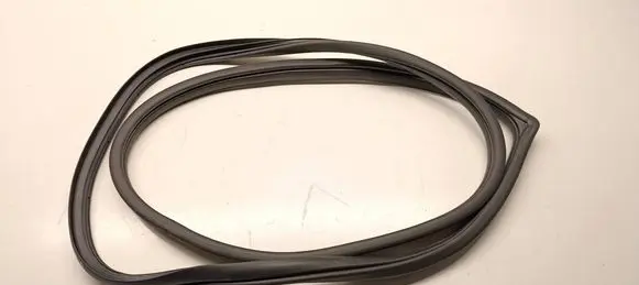 Hyundai Tucson TL Rear door rubber seal (on body)
